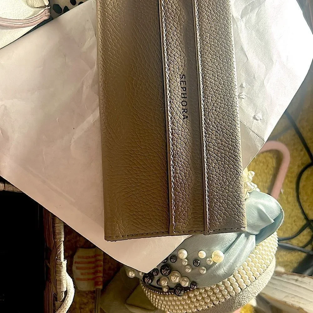 Sephora Cream Cosmetic Bag